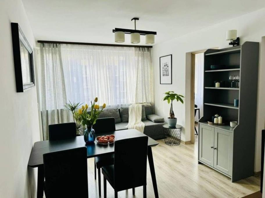 Apartment With Balcony Near Bulwary Wislane Wwa67 Варшава Екстериор снимка